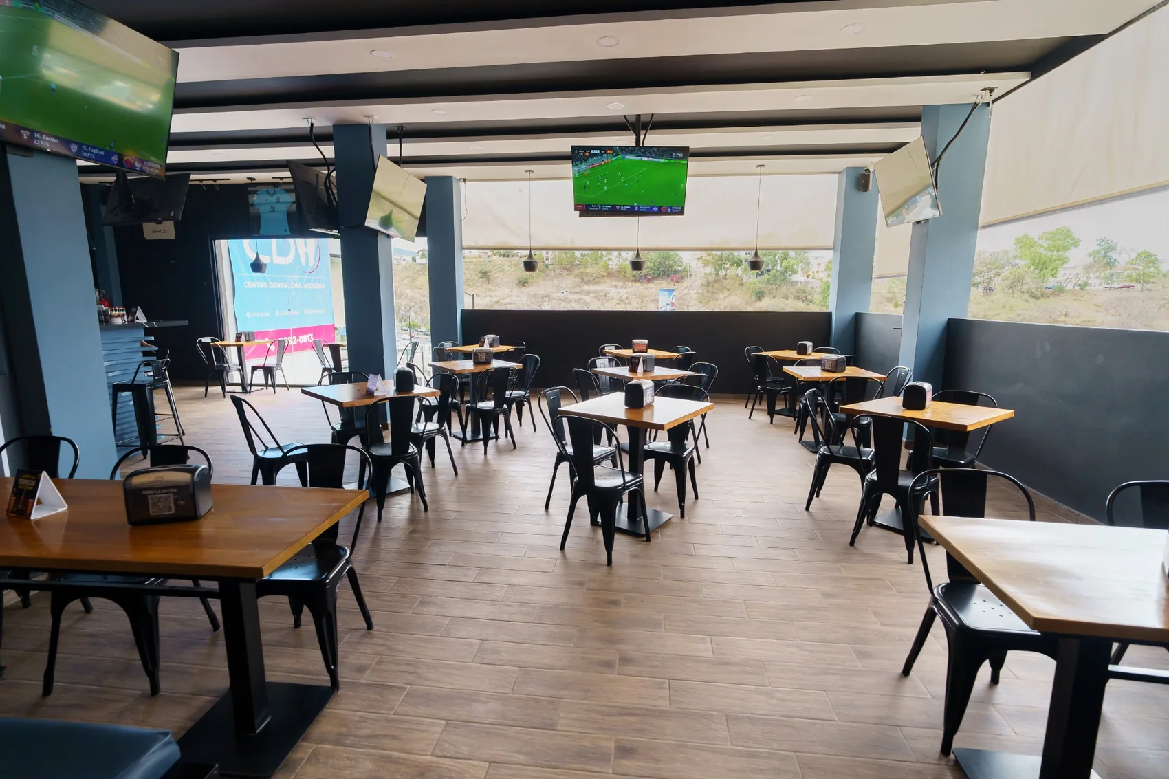 Área gastronómica de La Potra Sport Bar
